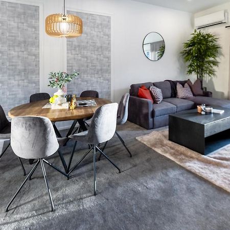 Modern 3 Bed Overlooking Hagley Park Christchurch Exteriör bild