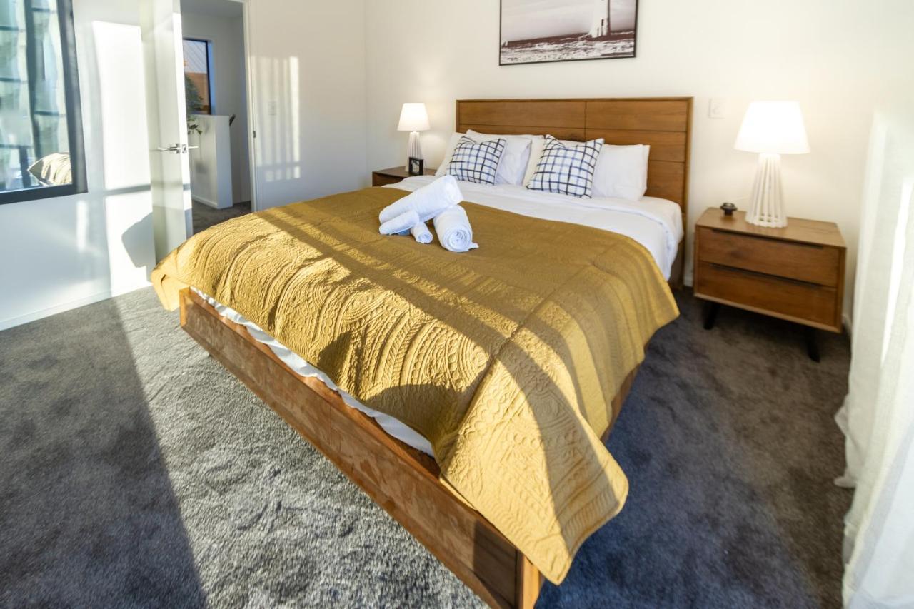 Modern 3 Bed Overlooking Hagley Park Christchurch Exteriör bild