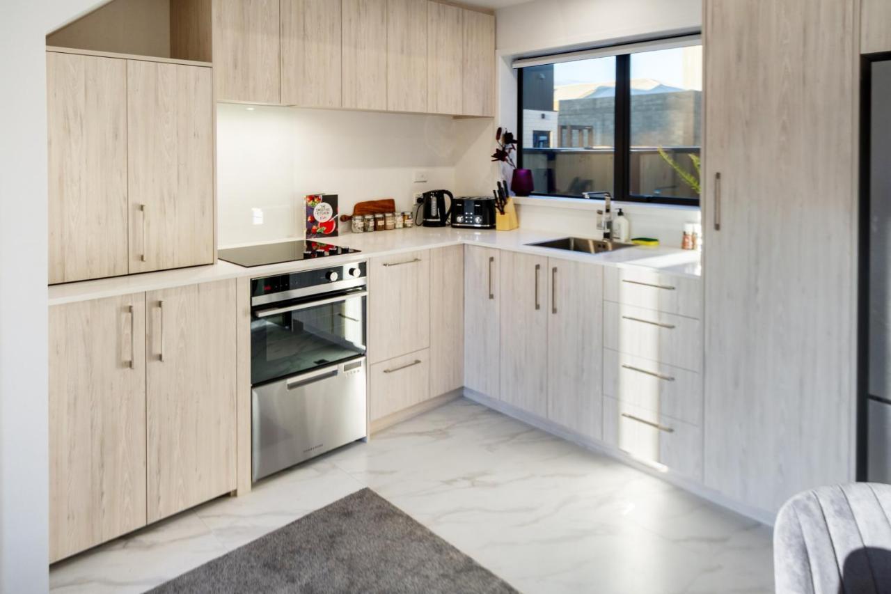 Modern 3 Bed Overlooking Hagley Park Christchurch Exteriör bild