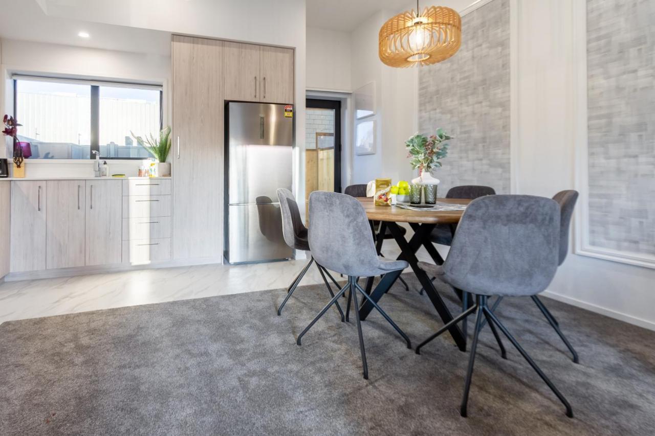 Modern 3 Bed Overlooking Hagley Park Christchurch Exteriör bild