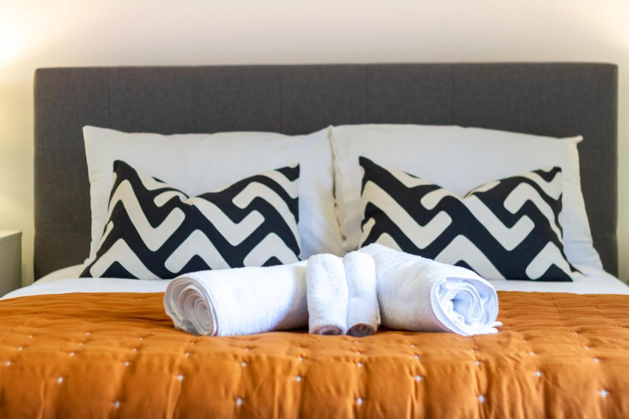Modern 3 Bed Overlooking Hagley Park Christchurch Exteriör bild