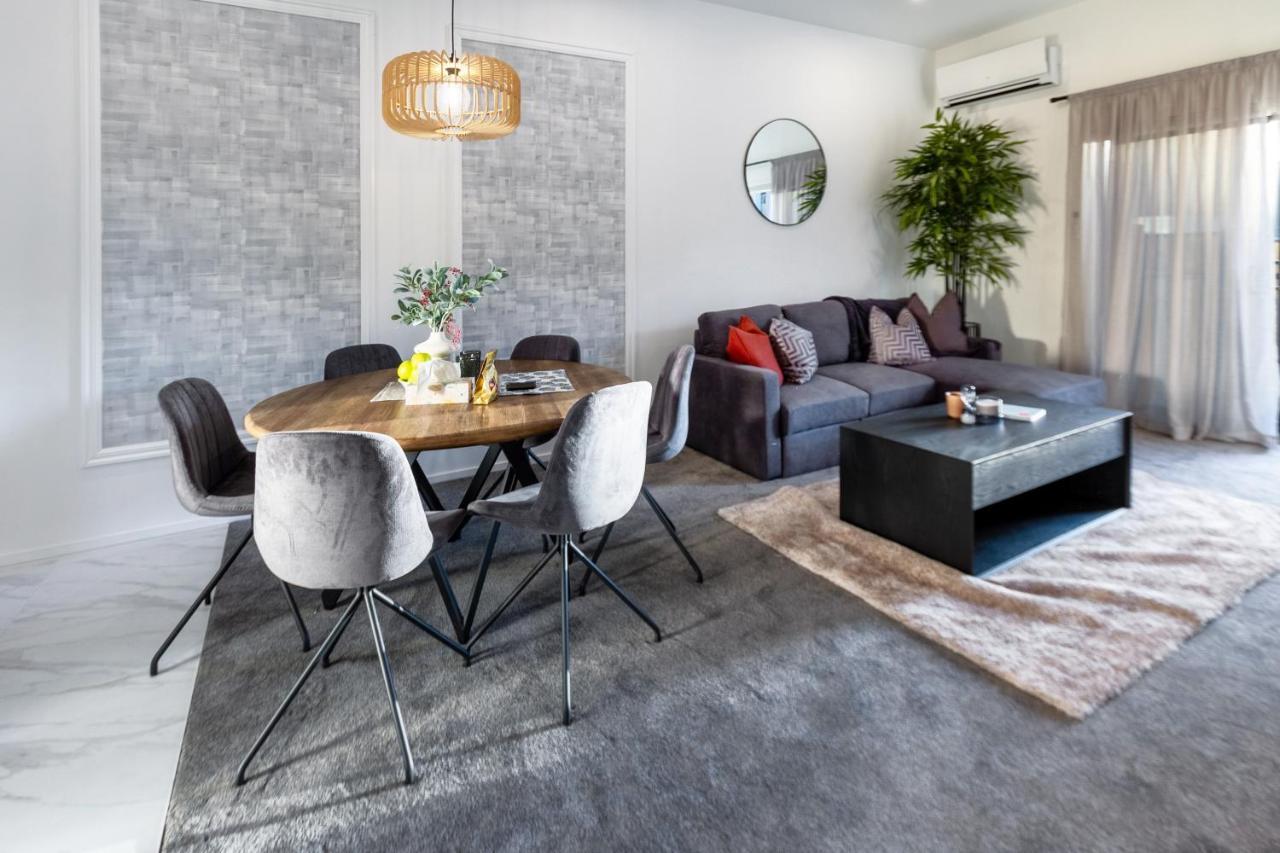 Modern 3 Bed Overlooking Hagley Park Christchurch Exteriör bild